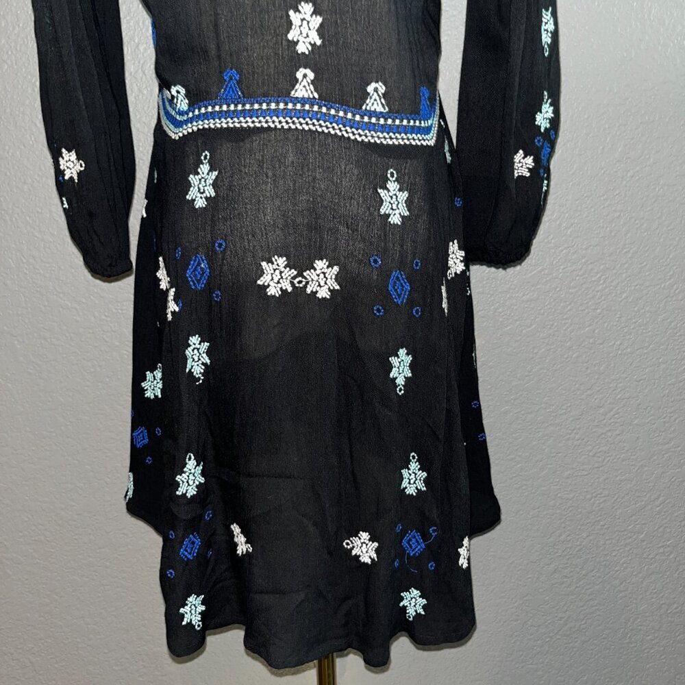 FP FREE PEOPLE STAR GAZER BLACK & BLUE LONG SLEEVE EMBROIDERED DRESS - EUC -  XS - Picture 9 of 14
